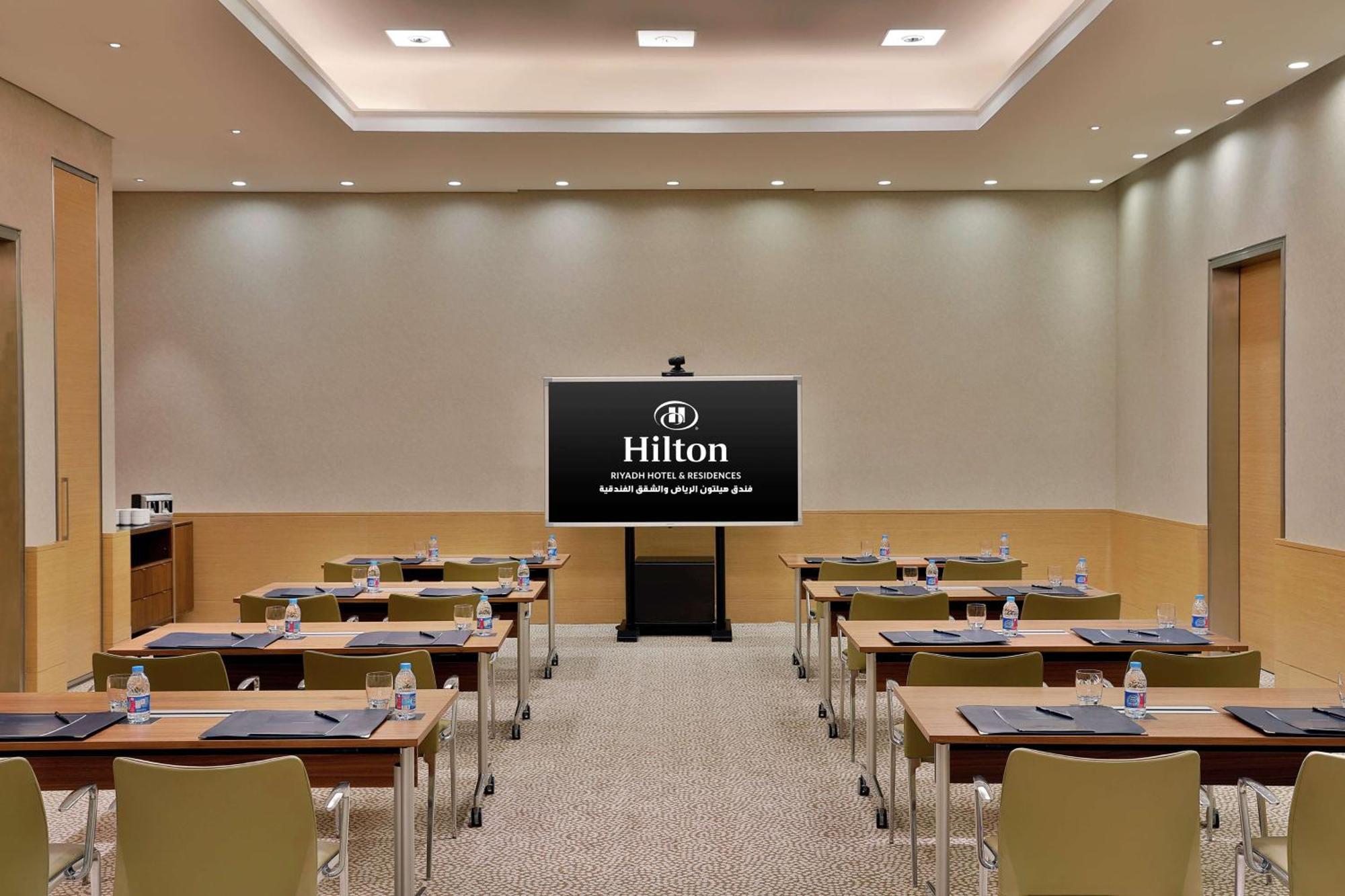 Hilton Riyadh Hotel & Residences Exterior photo