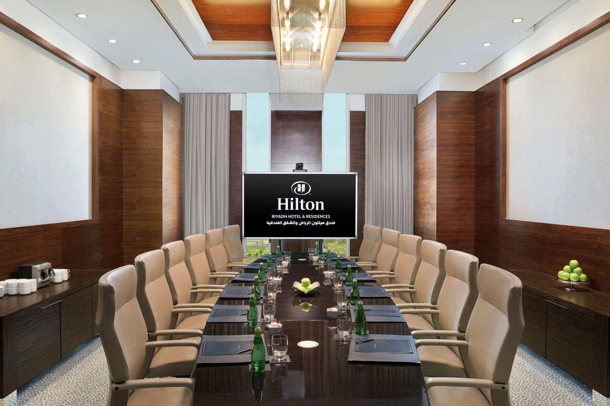 Hilton Riyadh Hotel & Residences Exterior photo